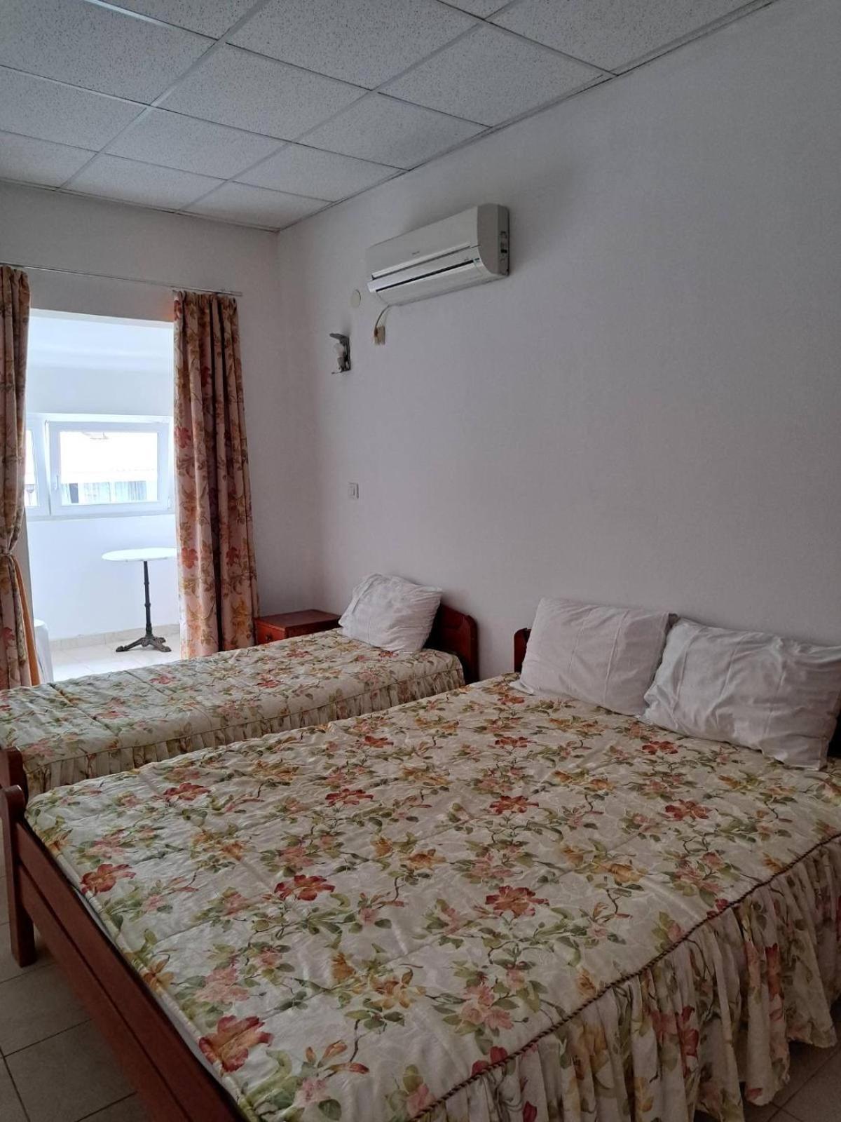 Appartement The Four Fish à Petrovac Extérieur photo