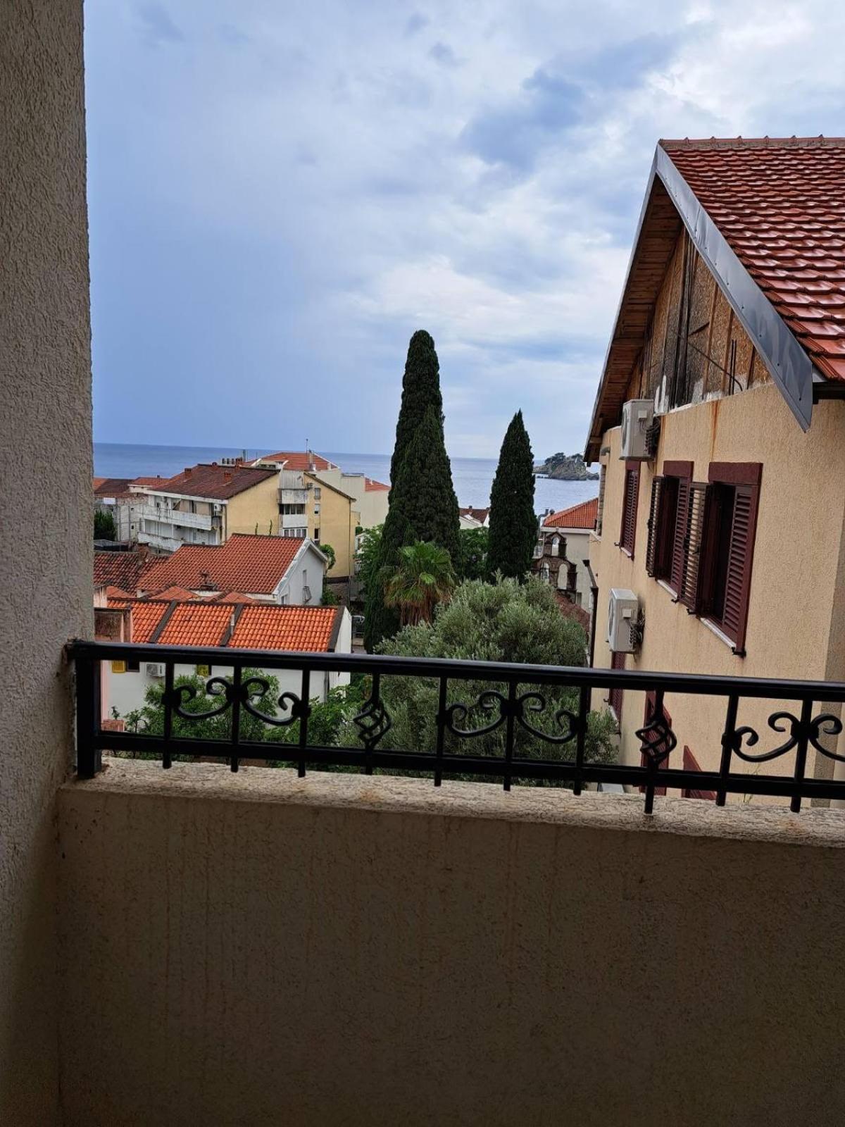 Appartement The Four Fish à Petrovac Extérieur photo